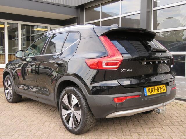 Volvo XC40 1.5 T4 Recharge CORE BRIGHT facelift / Trekhaak / Camera / Elec.achterklep / BOVAG garantie