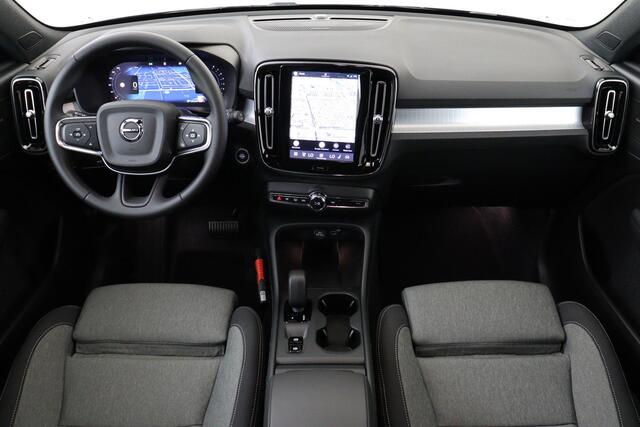 Volvo XC40 B3 (M-HYBRID) CORE BUSINESS EDITION -HARMAN/KARDON|360°CAM|CLIMATE|ADAP.CRUISE|PRIVACY.GLAS|18"
