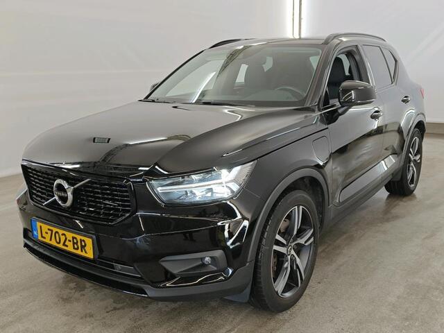 Volvo XC40 1.5 T4 RECHARGE R-DESIGN EXPRESSION (86% SOH) I P-CAMERA I NAVIGATIESYSTEEM I STOELVERWARMING