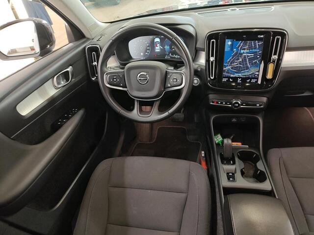 Volvo XC40 1.5 T4 RECHARGE R-DESIGN EXPRESSION (86% SOH) I P-CAMERA I NAVIGATIESYSTEEM I STOELVERWARMING