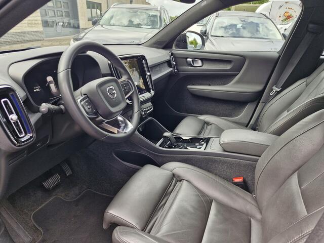 Volvo XC40 Recharge 70 kWh | Electrische trekhaak | Stoelverwarming | SOH 94% | Lederen interieur!