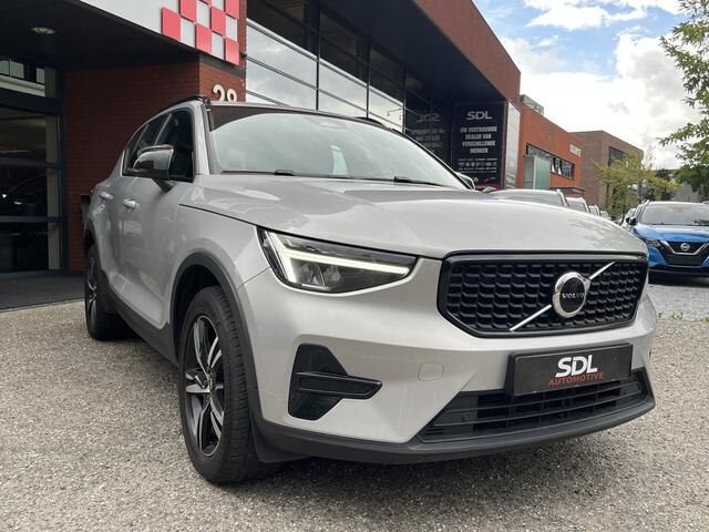 Volvo XC40 2.0 B3 Inscription // HARMAN - KARDON AUDIO // NAVI // CAMERA // MEMORY SEATS // ELEK. ACHTERKLEP //