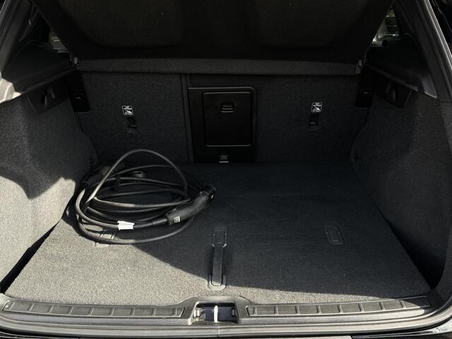 Volvo XC40 Recharge Ultimate 70 kWh SoH 92% Pano | 360 Cam | H&K | Adaptive Cruise
