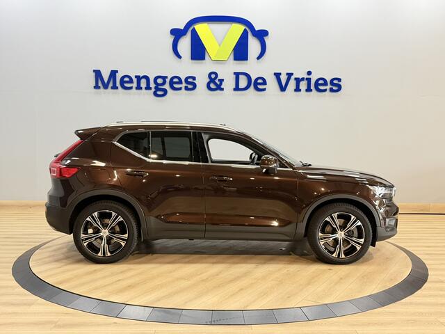 Volvo XC40 1.5 T5 Twin Engine Inscription Airco ECC | Panorama | Trekhaak | Virtual | 360 Camera | Apple Carplay | Isofix