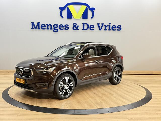 Volvo XC40 1.5 T5 Twin Engine Inscription Airco ECC | Panorama | Trekhaak | Virtual | 360 Camera | Apple Carplay | Isofix