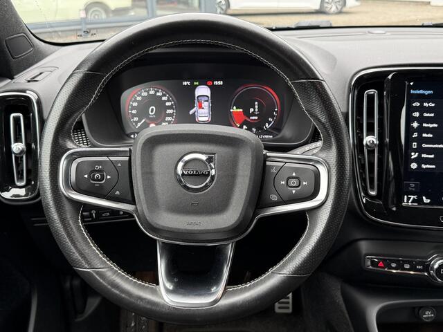 Volvo XC40 1.5 T5 Recharge R-Design 20 INCH | LEDEREN BEKLEDING | ELEKTRISCHE TREKHAAK | CAMERA | STOEL + STUURVERWARMING | ELEKTRISCHE ACHTERKLEP | ONDERHOUD GEHAD | ALL-IN PRIJS INCL. 12 MND BOVAG GARANTIE
