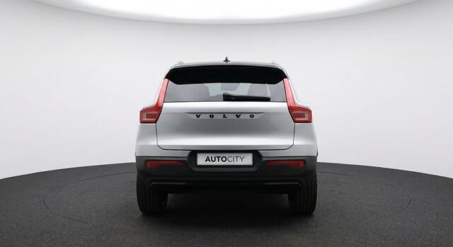 Volvo XC40 Recharge P8 AWD R-Design 408PK | Pano | Harman Kardon | Trekhaak | 360° | Winterpakket