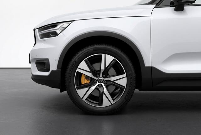 Volvo XC40 Recharge P8 AWD R-Design 408PK | Pano | Harman Kardon | Trekhaak | 360° | Winterpakket