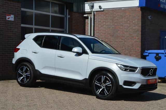 Volvo XC40 1.5 T3 | AUT - CAMERA - STOELVERW.