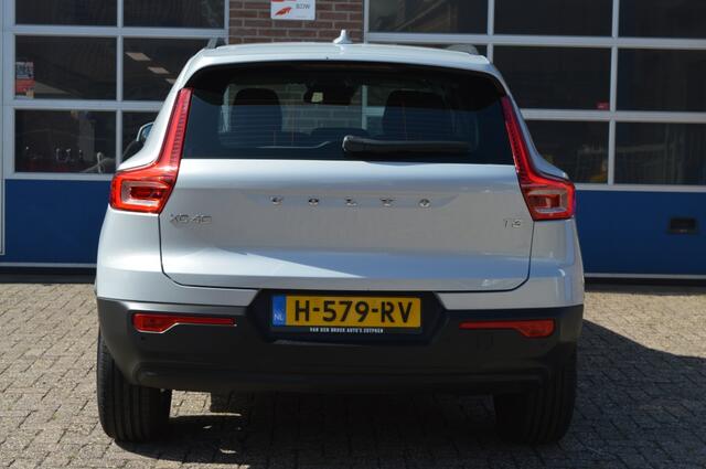 Volvo XC40 1.5 T3 | AUT - CAMERA - STOELVERW.