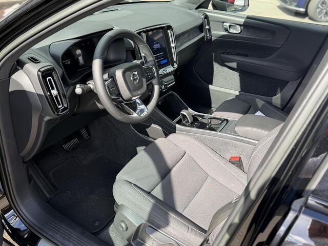 Volvo XC40 Recharge Core SOH 94%| VOLVO DEALER ONDERHOUDEN| ACHTERUITRIJCAMERA| APPLE CARPLAY/ ANDROID AUTO| RIJKLAARPRIJS INCL. 12 MND BOVAG GARANTIE