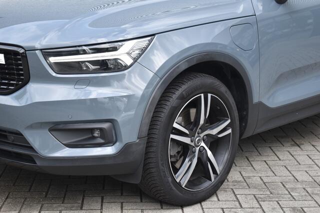 Volvo XC40 1.5 T5 RECHARGE. R-DESIGN / EL. STOEL + MEMORY / HenK AUDIO / EL. TREKHAAK