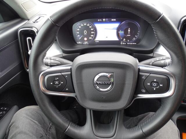 Volvo XC40 1.5 T5 RECH. RDESIGN-Carplay-Media-Blth-Led-Clima-Usb