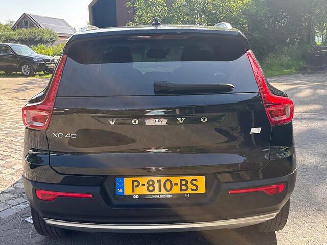 Volvo XC40 1.5 T4 Recharge Inscription Ecc,leer,navi,lmv,dakrail,led