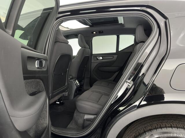 Volvo XC40 Recharge Pro [3-Fase-11kW] {SoH-94%} (INCL.BTW) Aut. *PANO | MEMORY-PACK | HARMAN/KARDON | ADAPTIVE-CRUISE | DIGI-COCKPIT | BLIND-SPOT | NAVI-FULLMAP | CAMERA | ECC | PDC | KEYLESS | HEATED-SPORTSEATS | 20''ALU* – foto 9