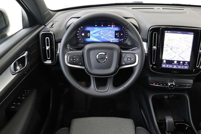 Volvo XC40 B4 (M-HYBRID) PLUS DARK -HARMAN/KARDON|CAMERA|ADAP.CRUISE|POWER-SEATS|VERW.VOORRUIT|PRIVACY.GLAS|TREKHAAK|18"