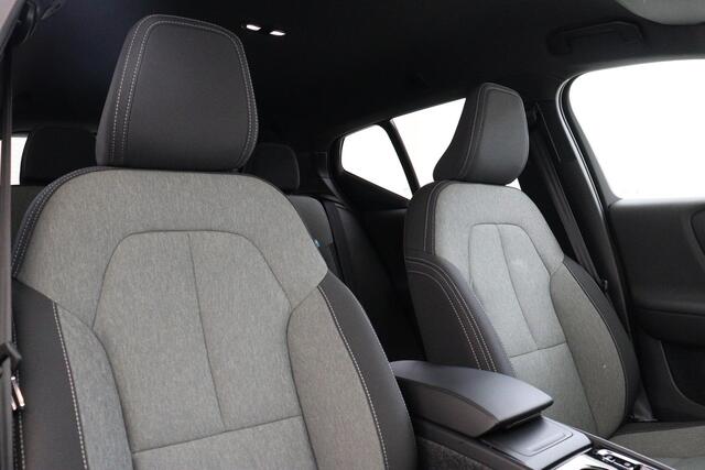 Volvo XC40 B4 (M-HYBRID) PLUS DARK -HARMAN/KARDON|CAMERA|ADAP.CRUISE|POWER-SEATS|VERW.VOORRUIT|PRIVACY.GLAS|TREKHAAK|18"