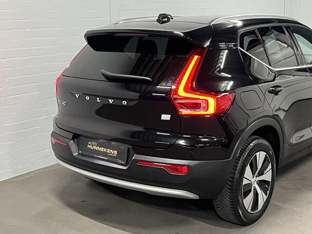 Volvo XC40 1.5 T4 Plug-in hybrid Core Bright Adapt. cruise | Stuur-/stoelverwarming | Achteruitrij camera | Dode hoek assistent | Carplay