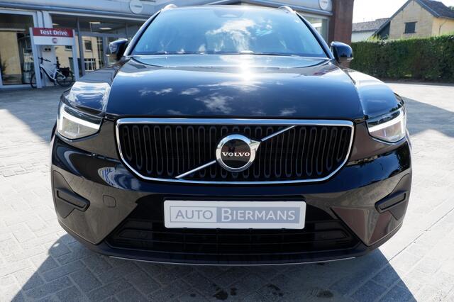 Volvo XC40 2.0 B3 Core Mild-Hybrid / INCL. Fabrieks-garantie / Verkoopklaar