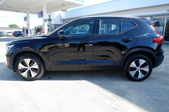 Volvo XC40 2.0 B3 Core Mild-Hybrid / INCL. Fabrieks-garantie / Verkoopklaar
