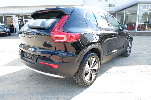 Volvo XC40 2.0 B3 Core Mild-Hybrid / INCL. Fabrieks-garantie / Verkoopklaar
