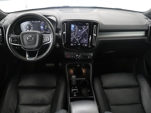 Volvo XC40 2.0 B3 Business Edition | SOH 90,7% | Panoramadak | Leder | Cruise control | Harman/Kardon | Stuur/stoel verwarming | Climate control | Carplay | Camera | Park assist | PHEV
