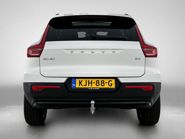 Volvo XC40 2.0 B4 Plus Dark | Trekhaak | Panoramadak | Stoelverwarming |