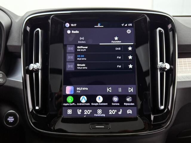 Volvo XC40 2.0 B4 Plus Dark | Trekhaak | Panoramadak | Stoelverwarming |