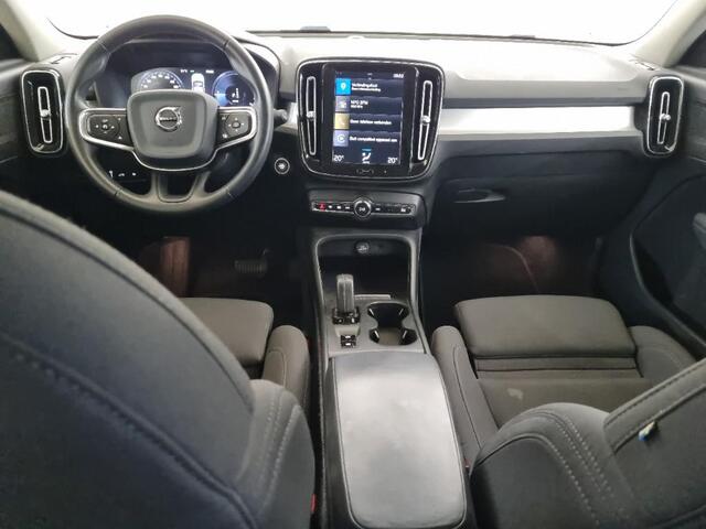 Volvo XC40 1.5 T4 Recharge Inscription Expression | Adaptieve Cruise Control | Parkeercamera | Uitschuifbare Beensteunen | Dodehoek Detectie | Parkeerverwarming |