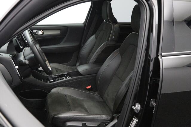 Volvo XC40 1.5 T5 262 PK Recharge R-Design PHEV, Trekhaak, Panoramadak, H/K Sound, Keyless, Adap. Cruise Control