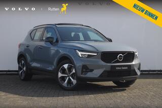 Volvo XC40 B3 177PK Automaat Plus Dark / Panoramada