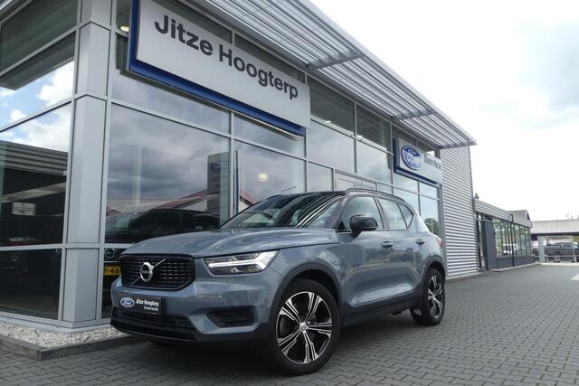 Volvo XC40 1.5 T4 Recharge R-Design ELEKT. TREKHAAK, STOELVERWARMING, LEER/ALCANTARA, ADAPT. CRUISE, CLIMA, NAVI, CAMERA, PDC V&A, APPLE CARPLAY/ANDROID AUTO, KEYLESS, HARMAN/KARDON, ELEKT. ACHTERKLEP, 131.273KM