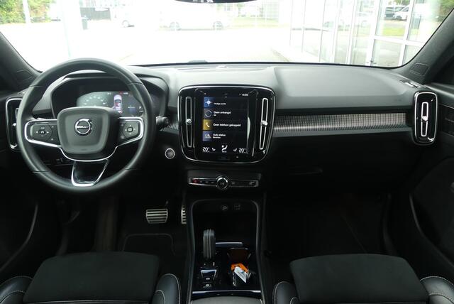 Volvo XC40 1.5 T4 Recharge R-Design ELEKT. TREKHAAK, STOELVERWARMING, LEER/ALCANTARA, ADAPT. CRUISE, CLIMA, NAVI, CAMERA, PDC V&A, APPLE CARPLAY/ANDROID AUTO, KEYLESS, HARMAN/KARDON, ELEKT. ACHTERKLEP, 131.273KM
