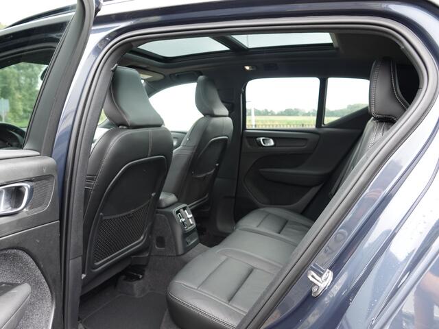 Volvo XC40 1.5 T4 Recharge R-Design VOL LEER | PANODAK | HK-AUDIO | TWO-TONE | PILOT + ACC