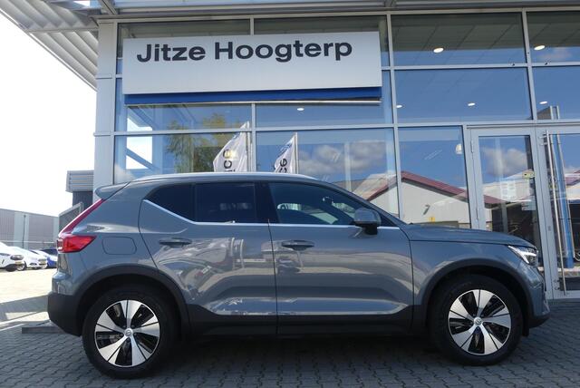 Volvo XC40 1.5 T4 Plug-in hybrid Plus Bright WINTER PACK, MEMORY, ADAPT. CRUISE, CLIMA, NAVI, CAMERA, PDC V&A, APPLE CARPLAY/ANDROID AUTO, BLIS, KEYLESS, HARMAN KARDON, ELEKT. ACHTERKLEP, ELEKT. STOELEN, 13.716KM