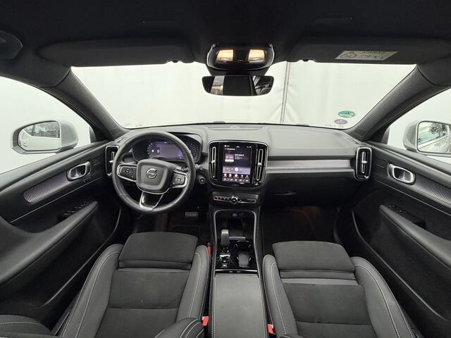 Volvo XC40 2.0 B4 198pk AWD Plus Bright HK AdaptCruise Trekhaak Carplay