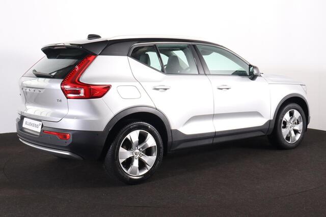 Volvo XC40 T4 Momentum - Parkeercamera achter - Parkeersensoren voor & achter - Cruise control - Inklapbare trekhaak - 18' LMV