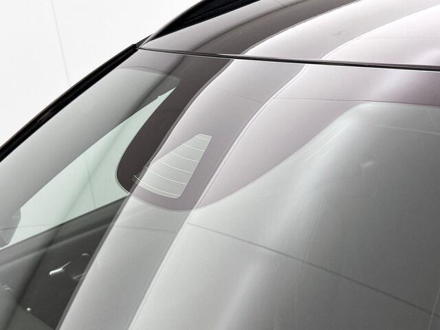 Volvo XC40 1.5 T5 Recharge R-Design | Stoelverwarming | Achteruitrijcamera | BLIS |