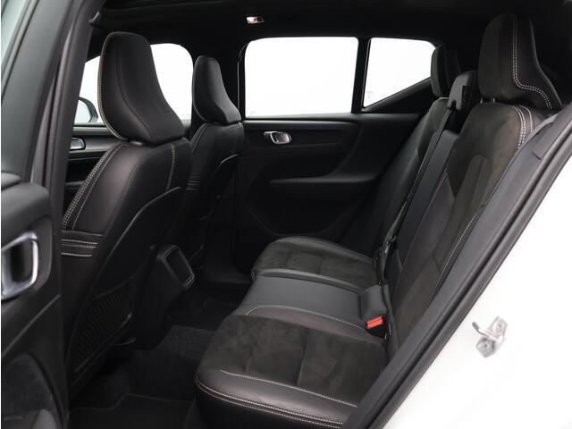 Volvo XC40 2.0 T4 R-Design / Trekhaak / Panoramadak / Adaptive Cruise / Stoelverwarming / BLIS / Nubuck Bekleding /