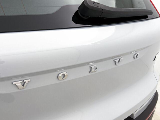 Volvo XC40 1.5 T5 Recharge Inscription | Panoramadak | BLIS | Achteruitrijcamera |