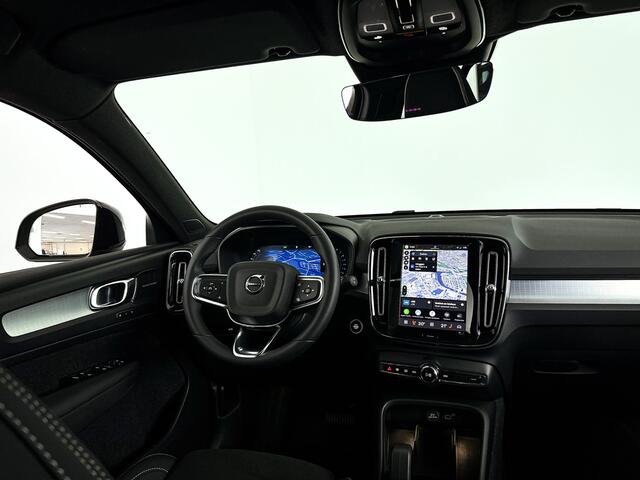 Volvo XC40 B4 Plus Dark | Panoramadak | 360° camera | Harman Kardon | Stoel- en stuurverwarming | Trekhaak