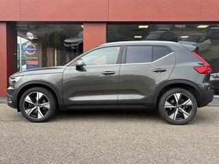 Volvo XC40 2.0 T4 Inscription AUTOMAAT | LEER | PAN