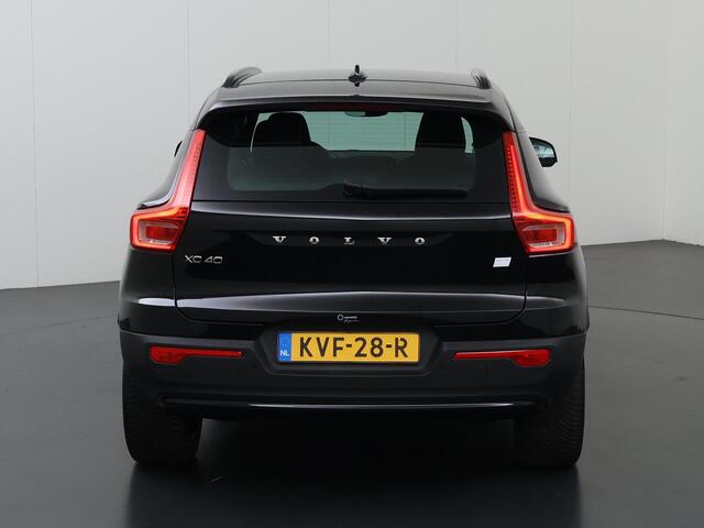 Volvo XC40 Recharge Core | 69kWh | SOH 94% | Camera | Sportstoelen | LED | Stuur/Stoelverwarming | Apple CarPlay/Android Auto | Ele.kofferdeksel |