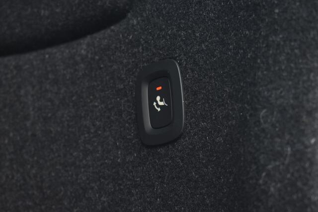 Volvo XC40 B3 163PK Essential | Trekhaak |