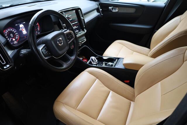 Volvo XC40 2.0 T4 Inscription LEER STOELVERW. HARMAN&KARDON CARPLAY KEYLESS NAVI PDC 18''LMV NAP