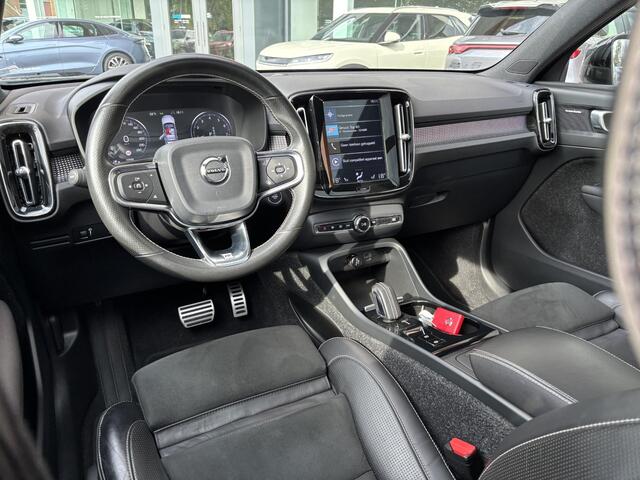 Volvo XC40 2.0 T4 R-Design