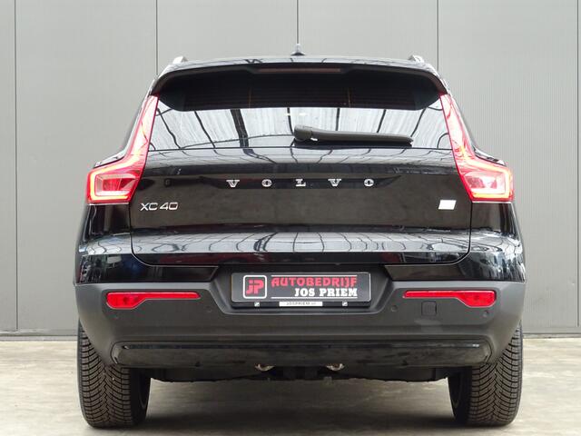 Volvo XC40 Recharge P8 AWD R-Design * H/K * 4 SEIZOENSBANDEN 20 INCH !!