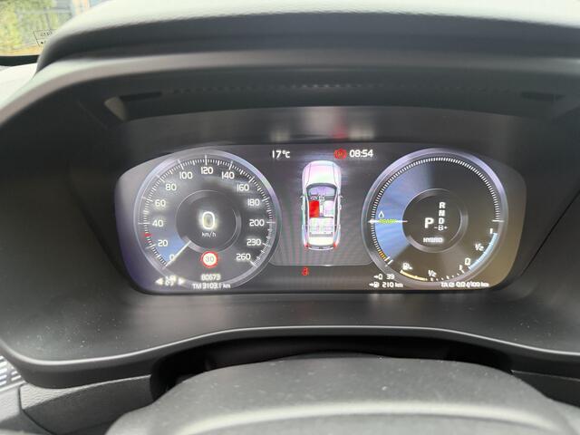 Volvo XC40 1.5 T5 Recharge Inscription Dark R- Design Keyless | ACC | Winter Pack Leder/Alcantara 262 PK. PLUG IN