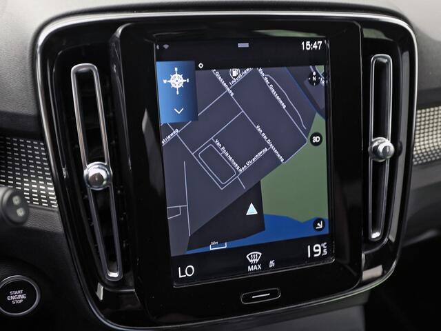 Volvo XC40 1.5 T5 Recharge R-Design 252Pk Automaat (APPLE CARPLAY, GROOT NAVI, CAMERA, HARMAN/KARDON, LEDER/ALCANTARA, SPORTSTOELEN, GETINT GLAS, NIEUWSTAAT)