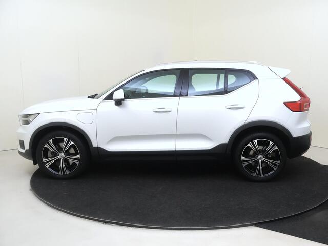 Volvo XC40 1.5 T5 Recharge Inscription | Panoramadak | 360Camera | SOH 88,92%
